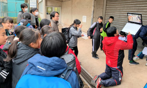 先輩たちを応援中